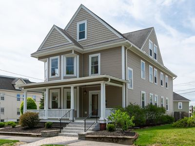 440 Coolidge Avenue, Manchester, NH, 03102