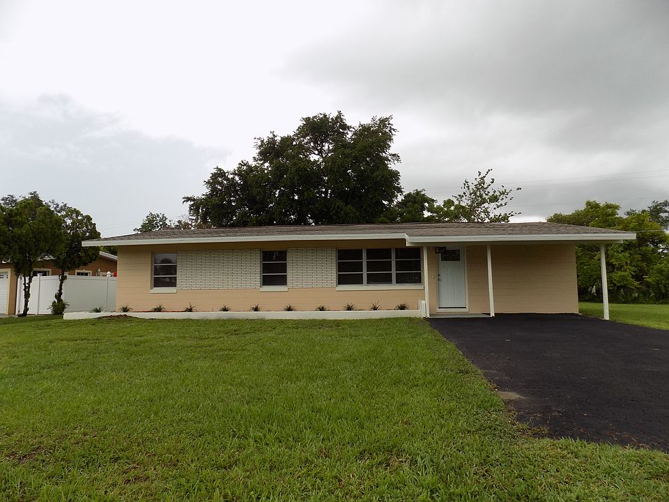 1st image of 1402 Ibsen Ave
