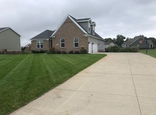 358 Daubony Dr, Brighton, MI