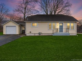 1053 Houston Ave, Elgin, IL