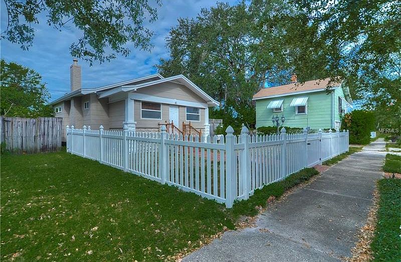 1st image of 2920 13th St N