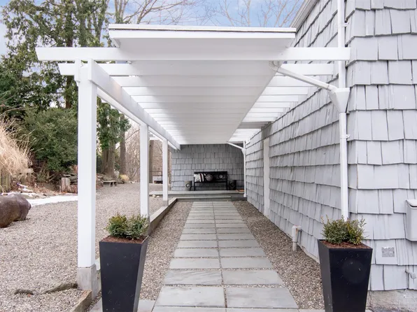 210 Clinton Avenue, Dobbs Ferry, NY 10522
