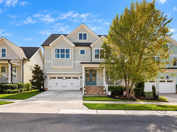2013 Woodbluff Dr, Wendell, NC 27591