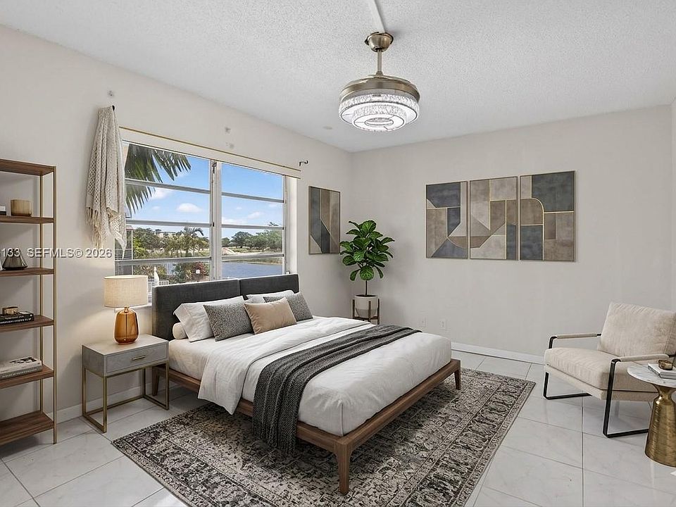 1st image of 3048 Sunrise Lakes Dr #220