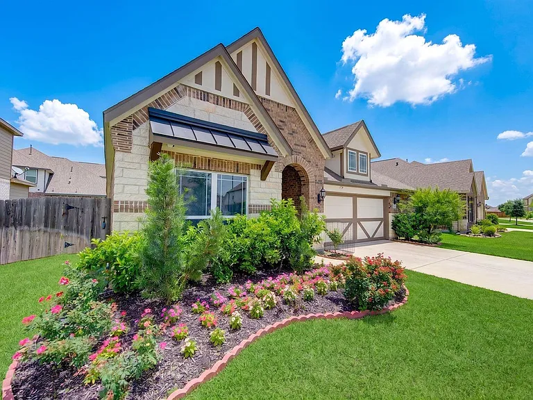 3507 Sunburst Ct — Photo 4