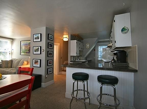 5th image of 72 Bradford Street #E