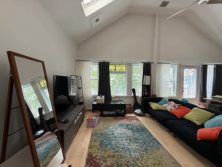 15 Electric Ave #2 — Photo 12