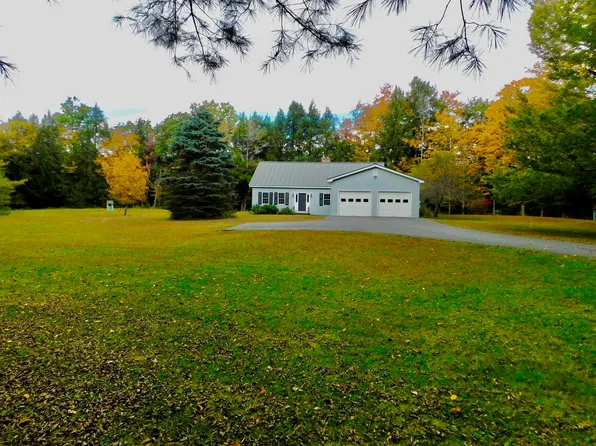 944 College Hill Road, Woodstock, VT 05091