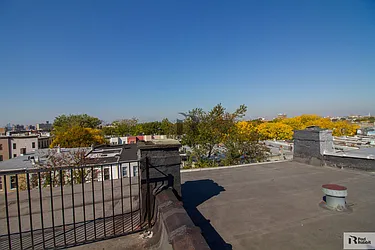 Rented by PadRabbit LLC