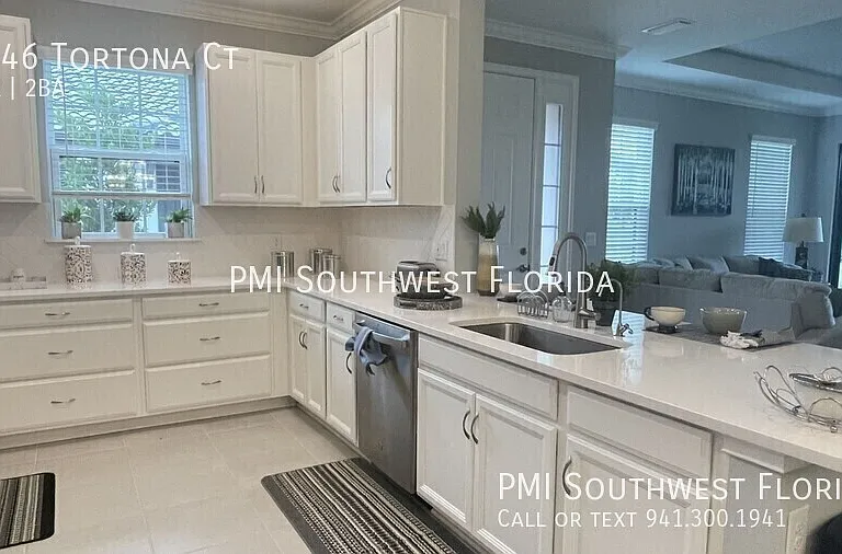 4746 Tortona Ct — Photo 4