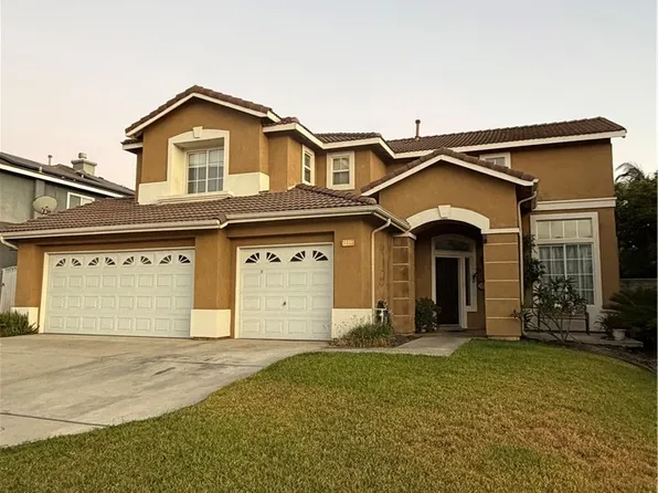 14993 Oakspring Dr, Fontana, CA 92336