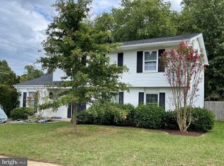 2249 Four Seasons Dr, Gambrills, MD 21054