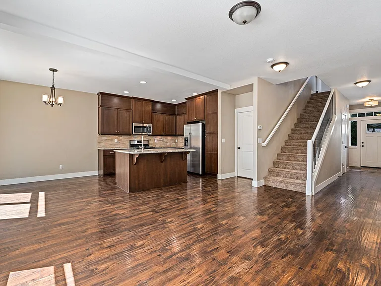1064 SE Leonel Ln — Photo 13
