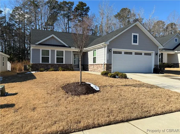 6920 Motley Landing Dr, Gloucester, VA 23061