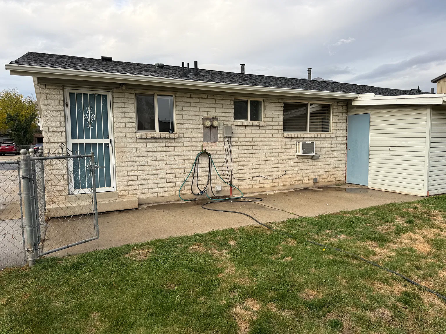 2 bed, 900 sqft, $1,450 — Photo 2