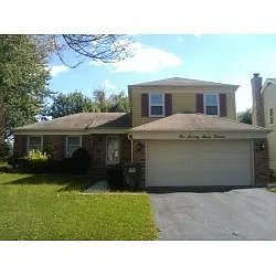 17713 Stonebridge Dr photo 1