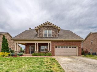 5122 Heroes Ln, Murfreesboro, TN 37129