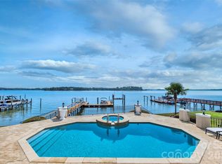3446 Governors Island Dr, Denver, NC 28037