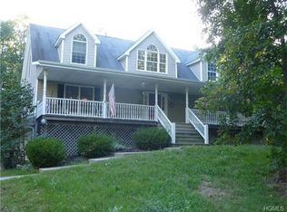 25 Forrester Rd, Rock Tavern, NY 12575