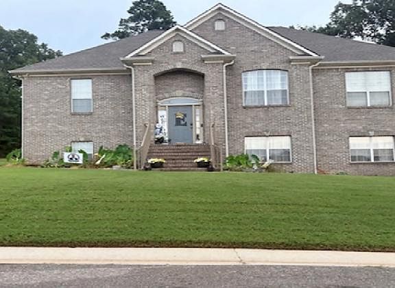 2nd image of 181 Royal Coach Cir
