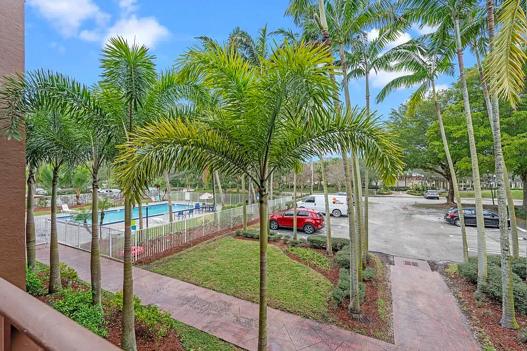 2 bed, 2.0 bath, 1146 sqft, $2,150 — Photo 1