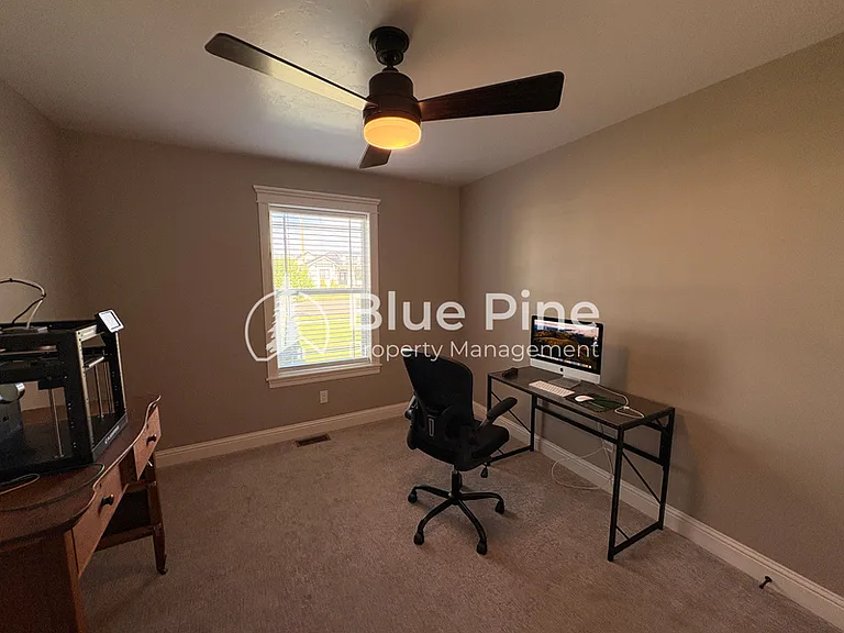 1890 Mesa Canyon Dr — Photo 18