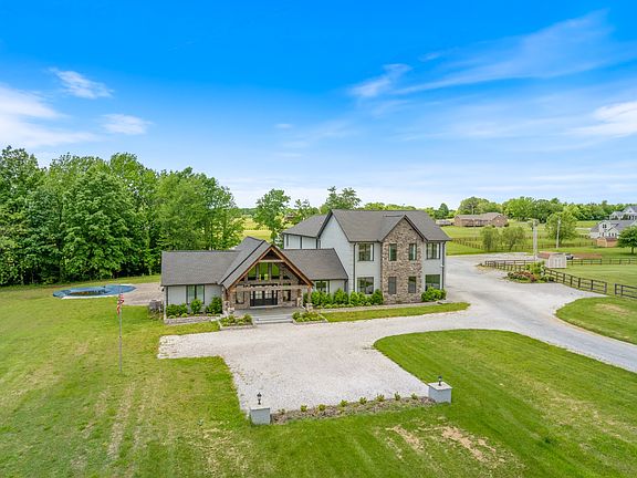 3rd image of 3791 Sylvia Rd