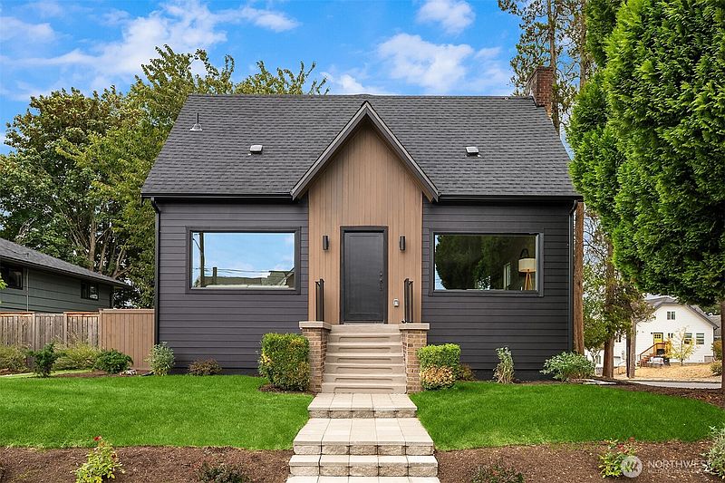 2nd image of 150 24th Avenue