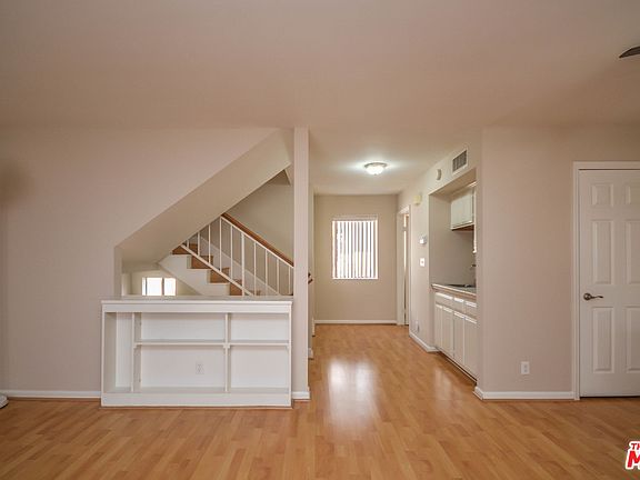5th image of 4305 Pennsylvania Ave APT 11