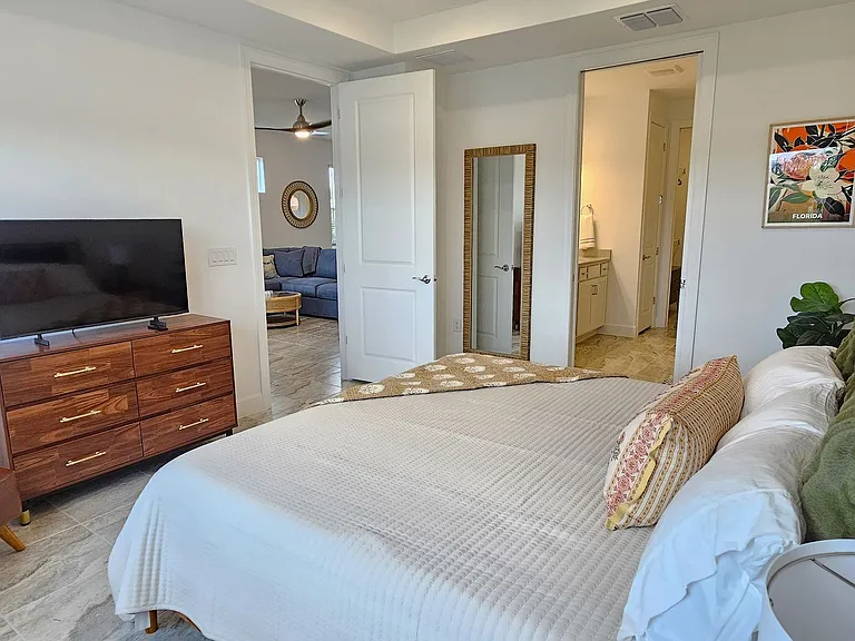 1595 Tavira Pl — Photo 19