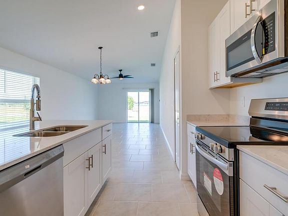 4th image of 17400 Monte Isola Way