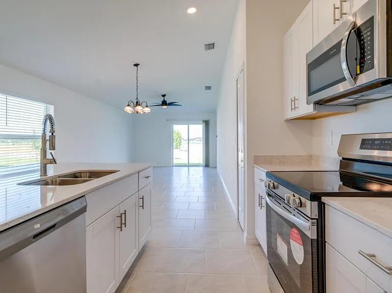 17400 Monte Isola Way — Photo 4