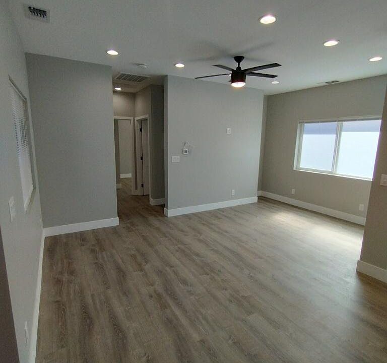 1st image of 7690 Capricorn Dr