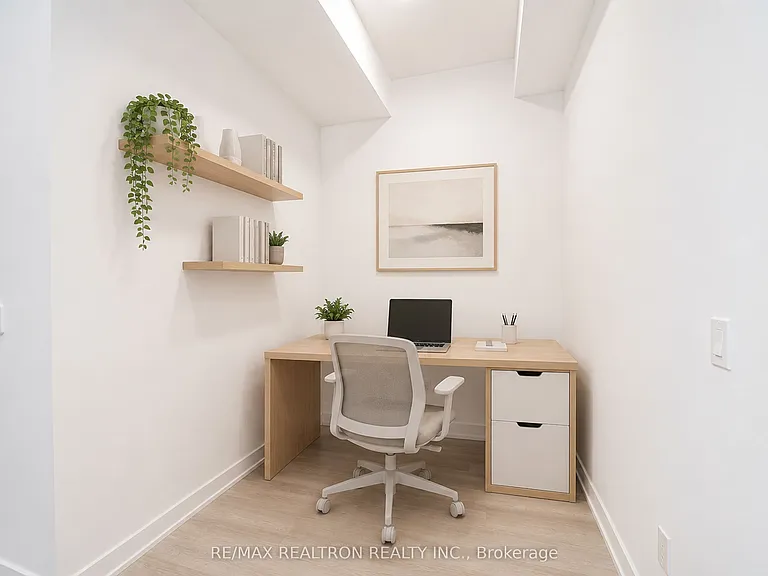 8188 Yonge St #627 — Photo 17