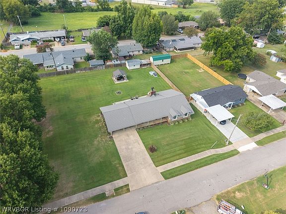 5th image of 1206 D St