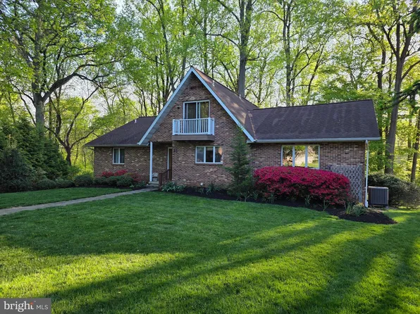 38 Maple Ln, Elkton, MD 21921