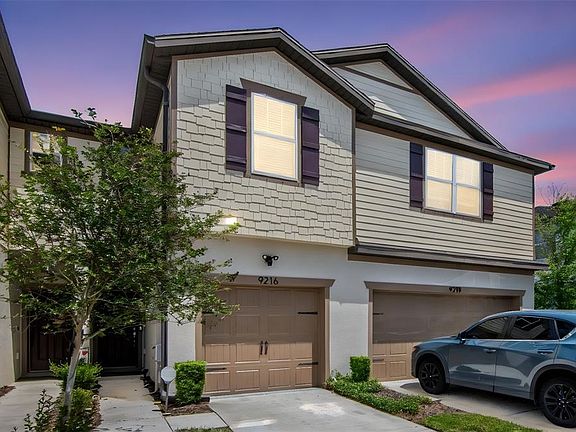3rd image of 9216 HILLCROFT DRIVE