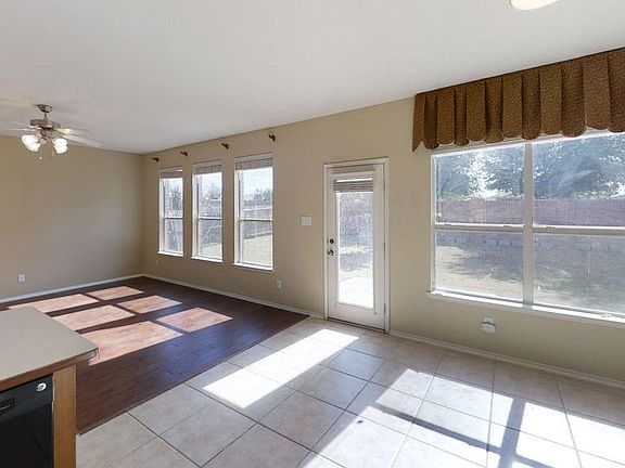 5th image of 12528 Ocean Spray Dr