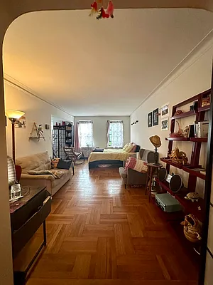 Rented by CitySites Real Estate Group | media 1