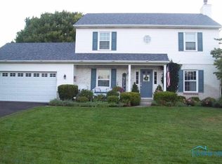 2346 Fawn Hollow Rd, Toledo, OH 43617