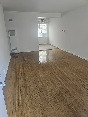 636 N Sweetzer Ave #4 Photo 1