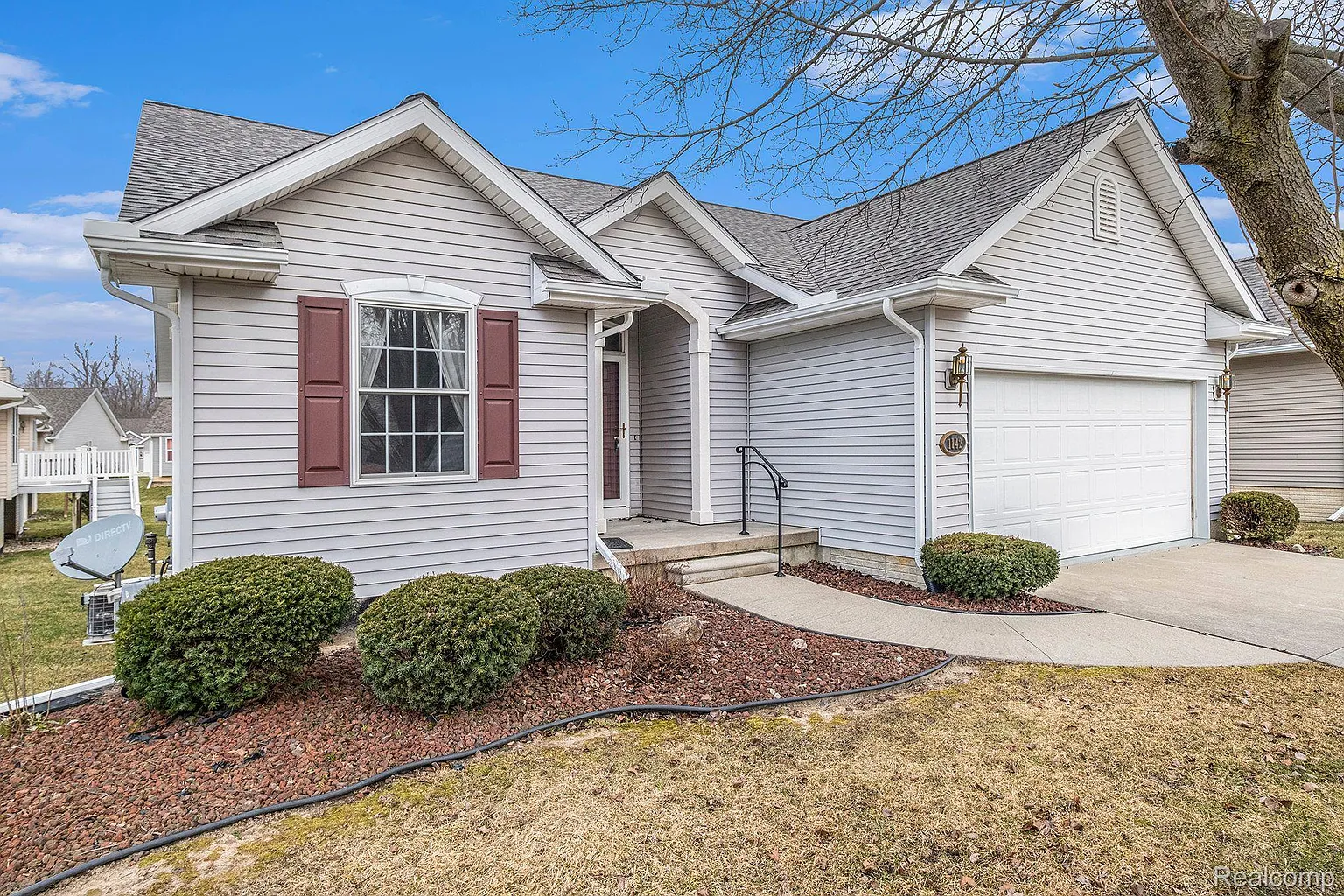 1142 Creekside Ct photo 1