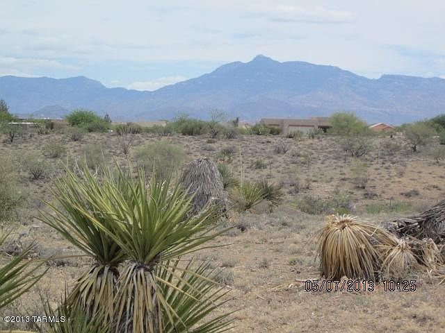 1st image of 2581 E Lomas Dr