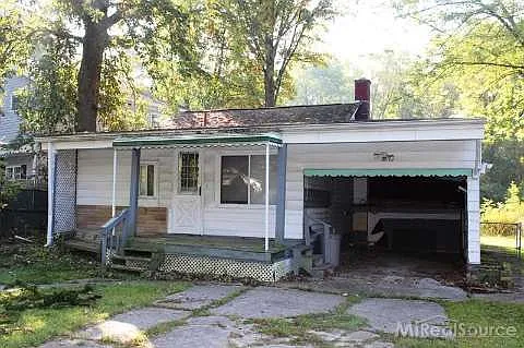 5047 Bryson Ln photo 1