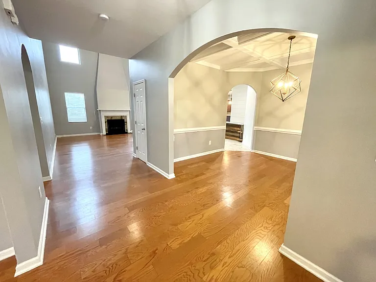 311 Highgrove Dr — Photo 34