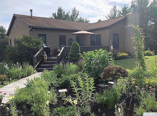 181 Albany Tpke, Old Chatham, NY 12136