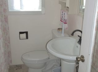 2385 Arthur Dr, Reedsport, OR 97467