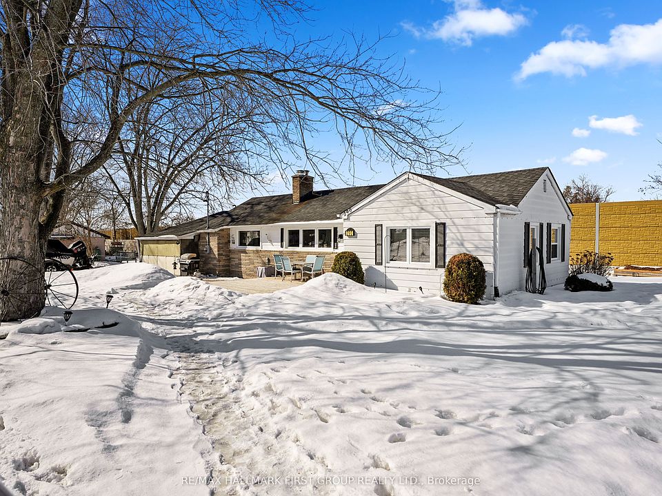 1st image of 290 Densmore Rd