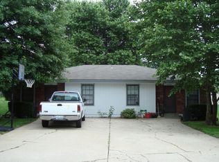 2706 NW 6th St, Blue Springs, MO 64014