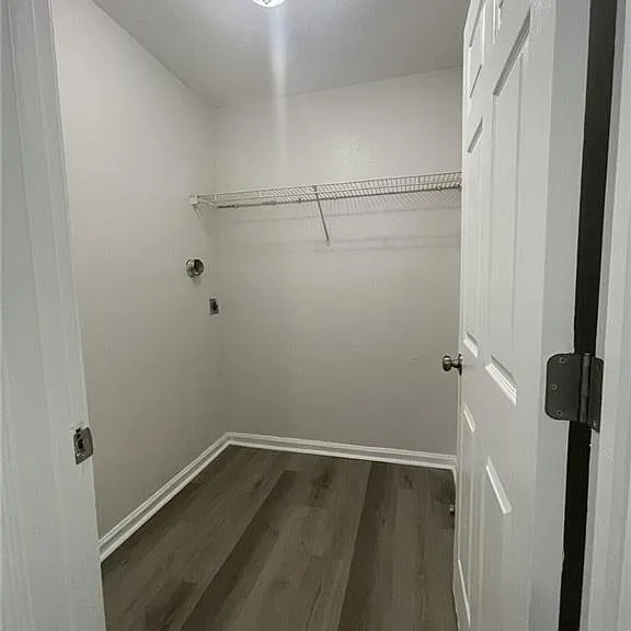 387 Brookview Dr — Photo 18